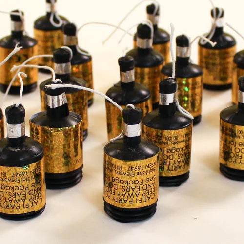 Gold Party Poppers - Eternity Party Express