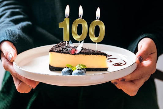 100th Gold Number Candle