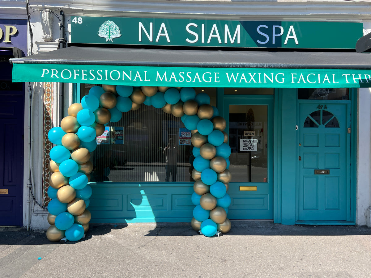 Na Siam Spa Grand Opening Outdoor Balloon Arch