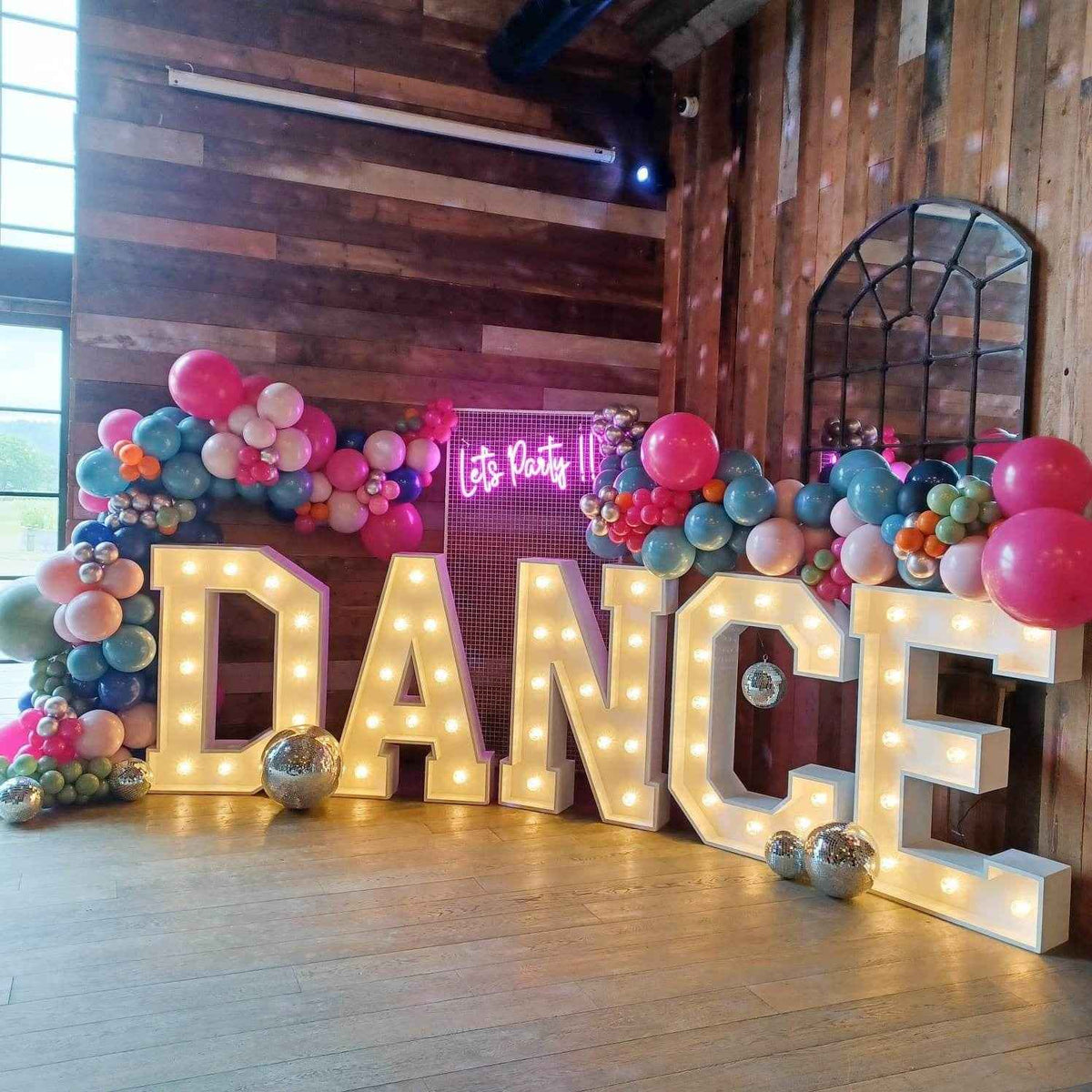 Light up 4 ft wooden letters to hire